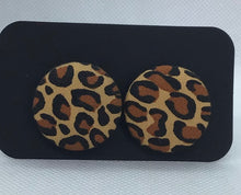 Load image into Gallery viewer, Fabric Stud Earrings