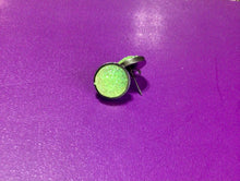 Load image into Gallery viewer, Stud Earrings