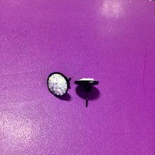 Load image into Gallery viewer, Stud Earrings