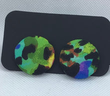 Load image into Gallery viewer, Fabric Stud Earrings