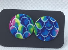 Load image into Gallery viewer, Fabric Stud Earrings