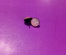 Load image into Gallery viewer, Stud Earrings