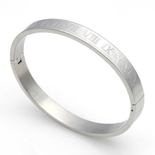 Load image into Gallery viewer, 18K Stainless Steel Roman Numeral Bracelet (not adjustable)