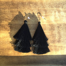 Load image into Gallery viewer, Boho style tassel earrings
