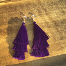 Load image into Gallery viewer, Boho style tassel earrings
